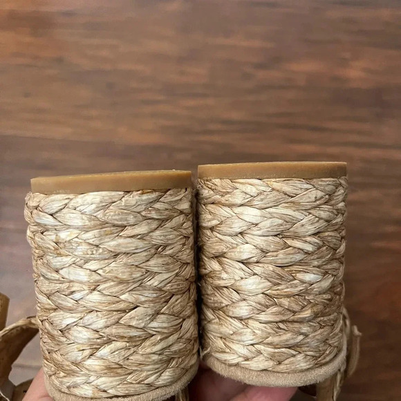 Vince Camuto Straw/Raffia Sandals-Size 9.5 - Picture 8 of 11